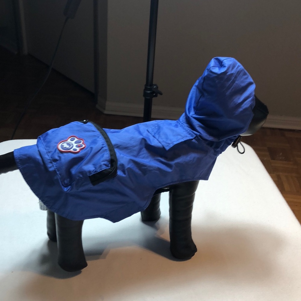 💗🐕HOST PICK 🐕Canada pooch rain coat